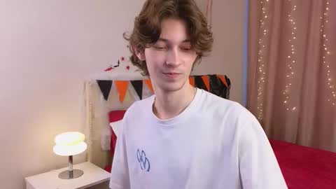 Snapshot of a11ice chatting on 10.25.25 Denis online show from 10.25.25