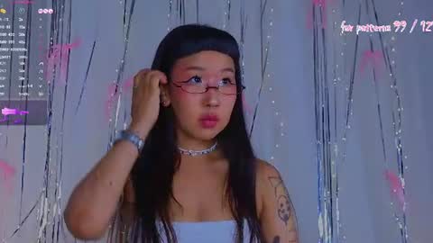 Snapshot of a1ly chatting on 06.17.26 Ally online show from 06.17.26