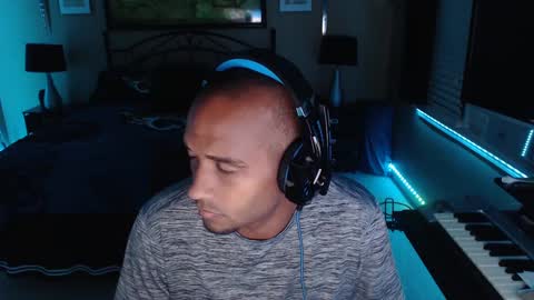 Snapshot of a4orce chatting on 10.12.25 a4orce online show from 10.12.25