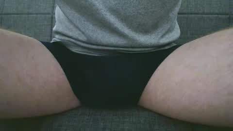 Snapshot of a7469 chatting on 10.27.25 XXL online show from 10.27.25