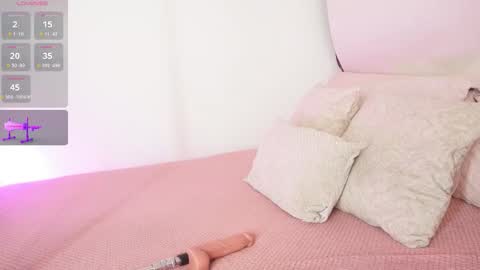 Alexandra  online show from 11.06.25