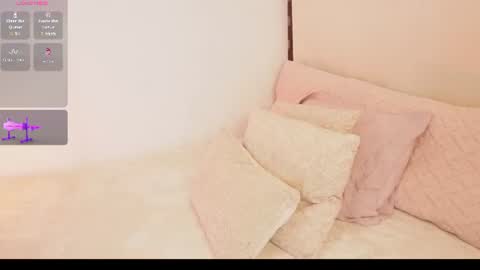 Snapshot of a__vanellopecute chatting on 07.18.26 Alexandra online show from 07.18.26