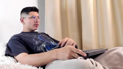 alejo online show from 02.08.25