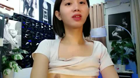 Snapshot of a_r_i_a_n_n_a chatting on 02.22.26 Lovely Yana online show from 02.22.26