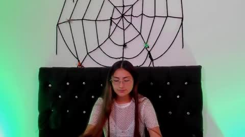 Snapshot of a_sexy_couple__ chatting on 11.04.25 A Sexy Couple online show from 11.04.25