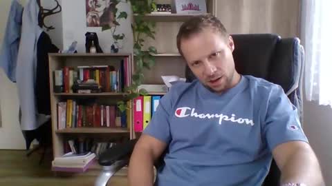 Long distance cumshot online show from 01.23.25