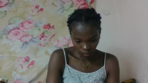 Snapshot of aadienne chatting on 05.02.26 aadienne online show from 05.02.26