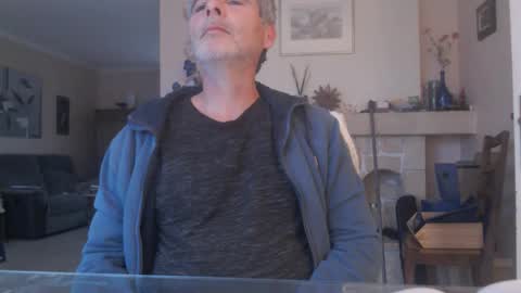 Aalex1717 online show from 12.04.25