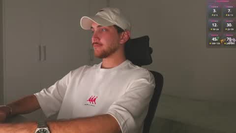Snapshot of aalexxxxxx chatting on 07.10.26 Alex online show from 07.10.26