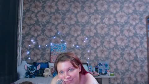 Snapshot of aalicebubble chatting on 06.01.26 Alice online show from 06.01.26