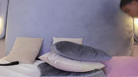 Aaliyah online show from 02.27.25