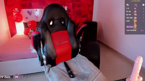 Snapshot of aamanda_queen chatting on 02.08.25 aamanda online show from 02.08.25