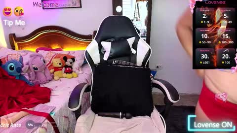 Snapshot of aamanda_queen chatting on 09.29.25 aamanda online show from 09.29.25