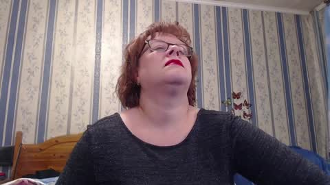 NINA online show from 04.11.26