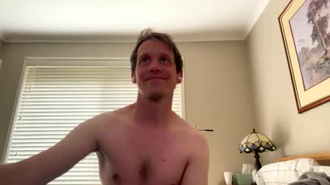 Snapshot of aanal341330 chatting on 10.09.25 Kris online show from 10.09.25