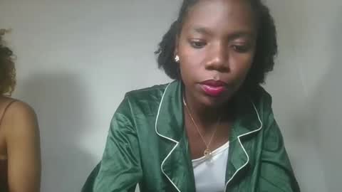 Snapshot of aangevelo chatting on 11.01.25 aangevelo online show from 11.01.25