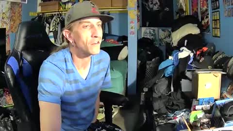 Snapshot of aaron111dub chatting on 04.27.26 NorCalLongSlong online show from 04.27.26