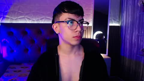 Aaron online show from 12.18.24