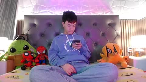 Aaron online show from 01.22.25