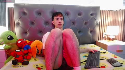 Aaron online show from 02.06.25