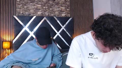 Aaron online show from 10.09.25