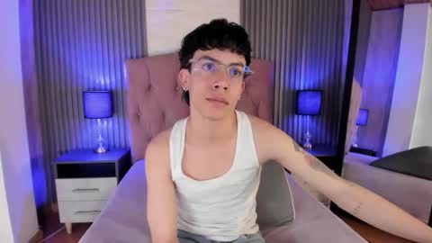 Aaron online show from 10.13.25