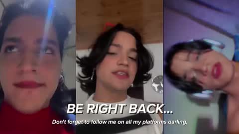 Snapshot of aaron_darkus chatting on 10.26.25 Aaron online show from 10.26.25