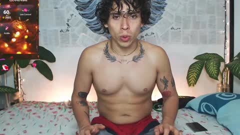 Snapshot of aaron_manuel chatting on 01.06.25 Manul online show from 01.06.25