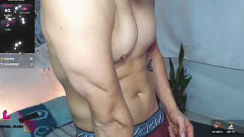 Snapshot of aaron_manuel chatting on 01.12.25 Manul online show from 01.12.25