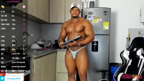 Aaron online show from 10.04.25