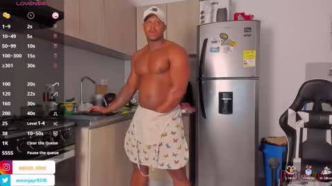 Snapshot of aaron_st chatting on 02.05.26 Aaron online show from 02.05.26