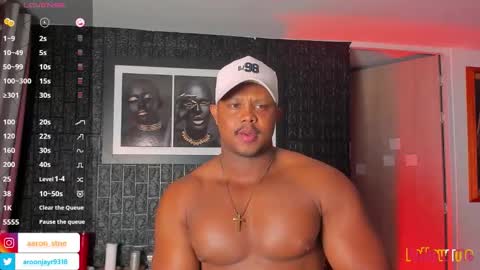 Snapshot of aaron_st chatting on 02.09.26 Aaron online show from 02.09.26