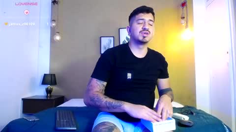 Your aron  online show from 03.05.25