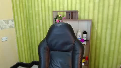 im NiallDun online show from 03.01.25