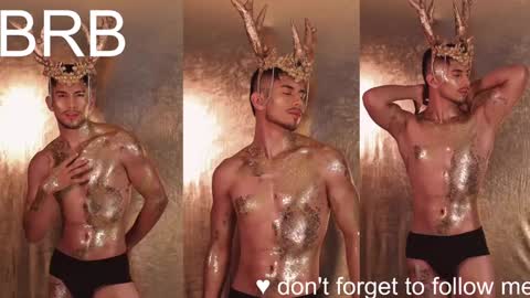 Snapshot of aaronfox_ chatting on 01.18.25 AARON online show from 01.18.25