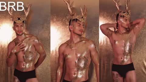 Snapshot of aaronfox_ chatting on 01.23.25 AARON online show from 01.23.25