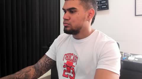 ig aaron hunter123 online show from 02.18.26