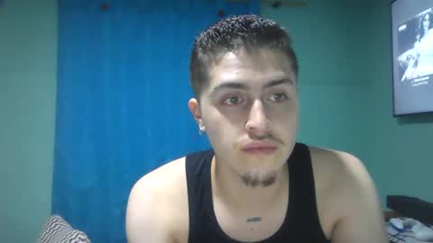 Snapshot of aaronn_gomezz chatting on 11.09.25 Aarn Gmez online show from 11.09.25