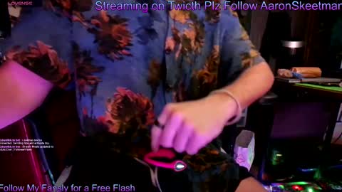 Aaron Skeetman online show from 11.17.25