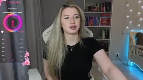 aasshley online show from 04.18.26