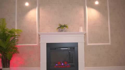 Snapshot of abbela_white chatting on 10.28.25 Alexa online show from 10.28.25