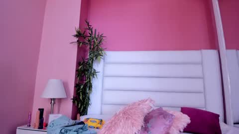 abbey_walker online show from 12.31.24