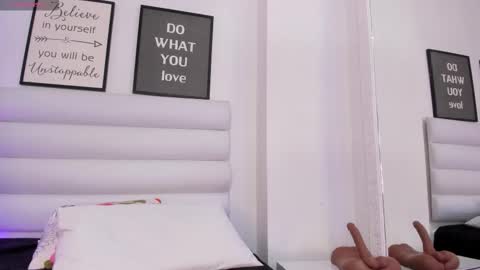 abbey_walker online show from 03.13.26