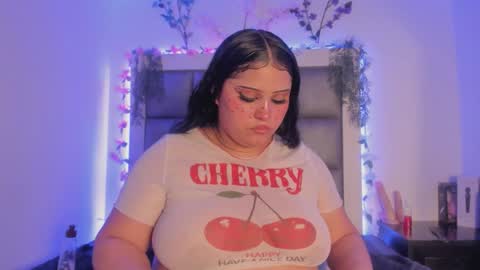 Snapshot of abbiee_collins chatting on 02.15.26 abbiee_collins online show from 02.15.26