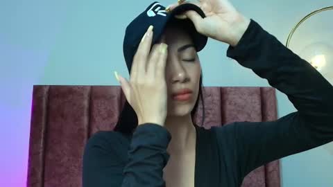 Abbie Joness online show from 10.13.25