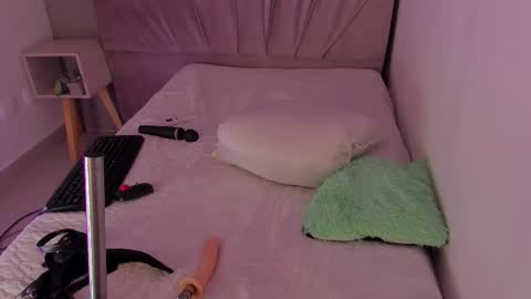 Abby online show from 10.10.25