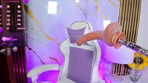 Snapshot of abby_deep_2 chatting on 09.26.25 abby_deep_2 online show from 09.26.25