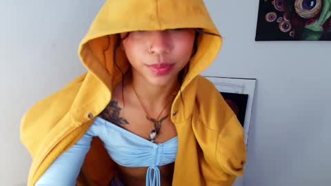 Lucia  online show from 01.10.25