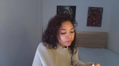 Lucia  online show from 01.24.25