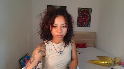 Lucia  online show from 01.29.25